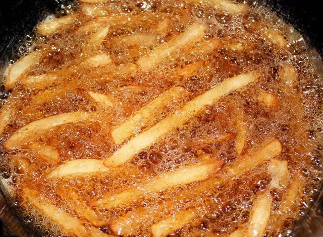 月經期是身體排毒期 吃飯記住這4句 排出子宮毒素 子宮更光滑