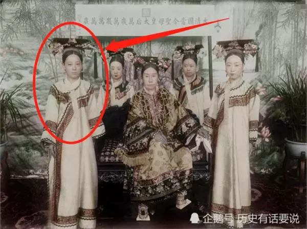 晚清皇宮公認第一美女,父親是最大的貪官,慈禧每次照相必帶上她!