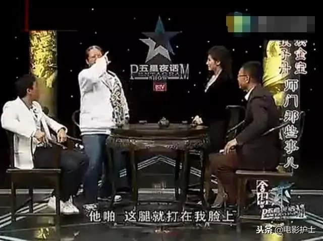 成龍評價李小龍,他被神話了,洪金寶:我沒提腳他腳就到我臉上了
