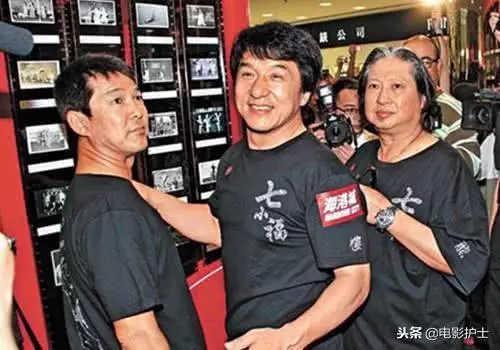 成龍評價李小龍,他被神話了,洪金寶:我沒提腳他腳就到我臉上了