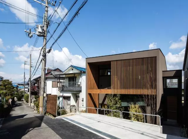 為什麼日本住宅都不裝防盜門窗?聽專家一說完,真是羞愧!