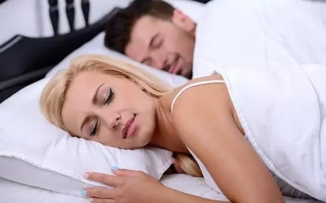 「出軌離婚後,娶了情人才明白髮妻的好」,一位46歲男人的悔悟