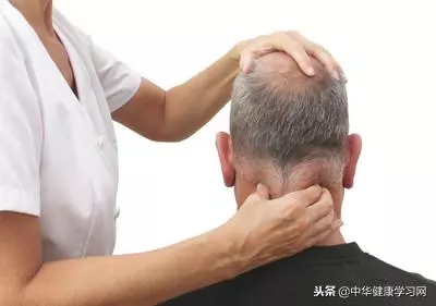 藕汁+雞蛋,不到二周,逼走頸椎病,頭不暈了,連手麻也不見了!