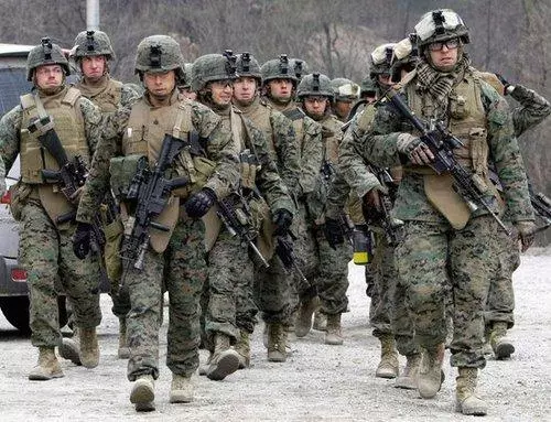 近9000人成籌碼!韓國不再忍讓打響反美戰,黑莉警告這是挑釁美軍