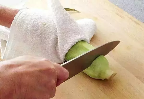 如何把玉米煮的又香又甜?吃剩的玉米要怎樣煮?來教你幾款玉米做法!!