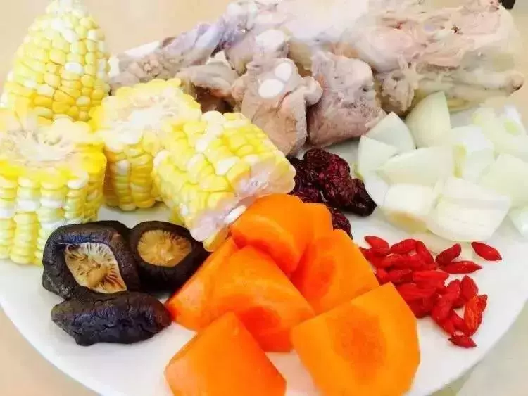 如何把玉米煮的又香又甜?吃剩的玉米要怎樣煮?來教你幾款玉米做法!!