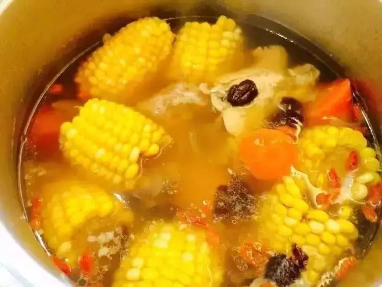 如何把玉米煮的又香又甜?吃剩的玉米要怎樣煮?來教你幾款玉米做法!!