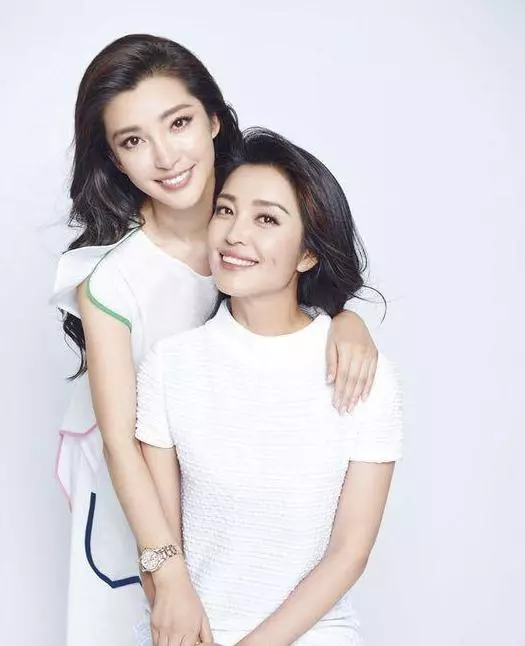 盤點「經紀人」比明星本人還美,李冰冰經紀人上榜,沈月看呆眾人!