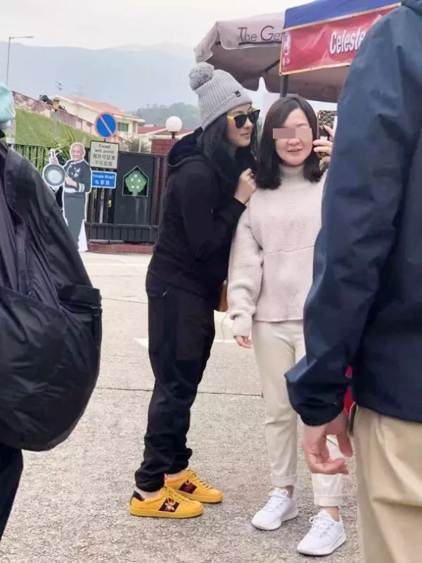 張柏芝承認生第三胎!向媒體派兒子滿月喜餅!自爆和孩子的爸爸沒有感情關係!