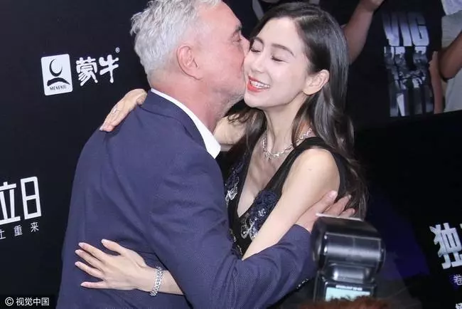 Anglelababy的這些照片簡直不忍直視,不知黃曉明看了有什麼感想!