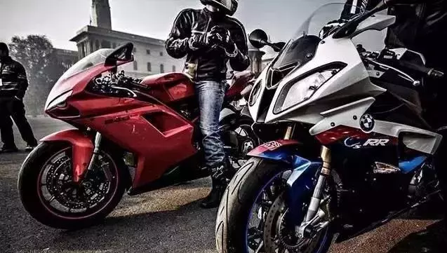 快來騎摩托車,受益匪淺!