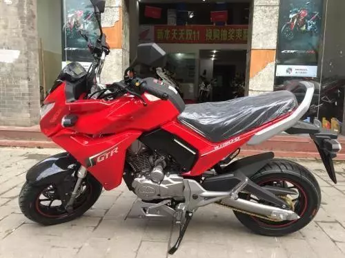 性能優異的小迷你摩托車,這一款是我們非常喜歡的摩托車類型