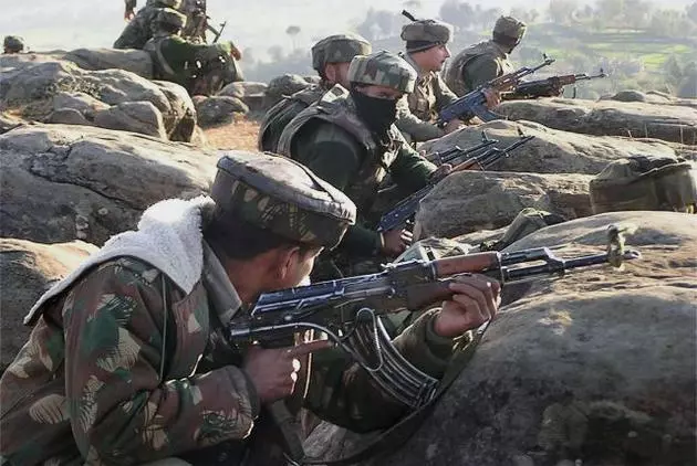 真打!印軍射擊7名平民喪生,邊境激烈衝突,雙方大量士兵死亡