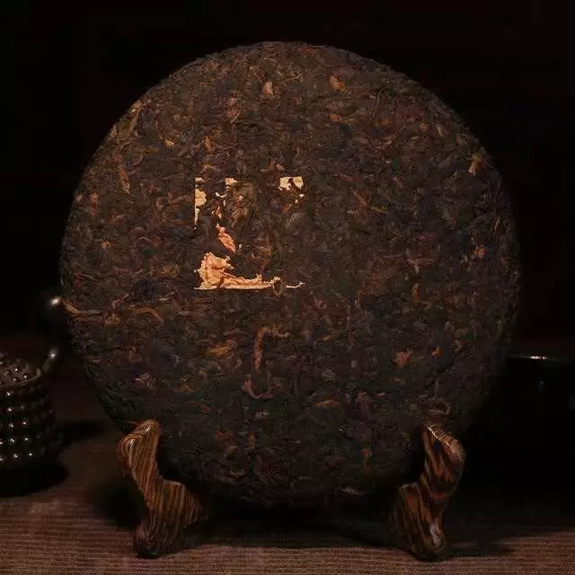 血壓高了一定要知道,腦血管破裂前的幾個徵兆,關鍵時刻能救你一命