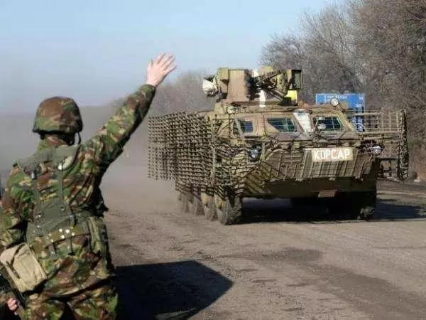 烏克蘭蘇27墜毀,是遭到俄軍干擾?歐安偵察機在東烏髮現神秘戰車