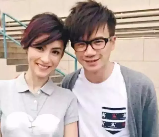 張柏芝真的生了第三胎! 「小王子」已滿月,她曬了張四人「合影」