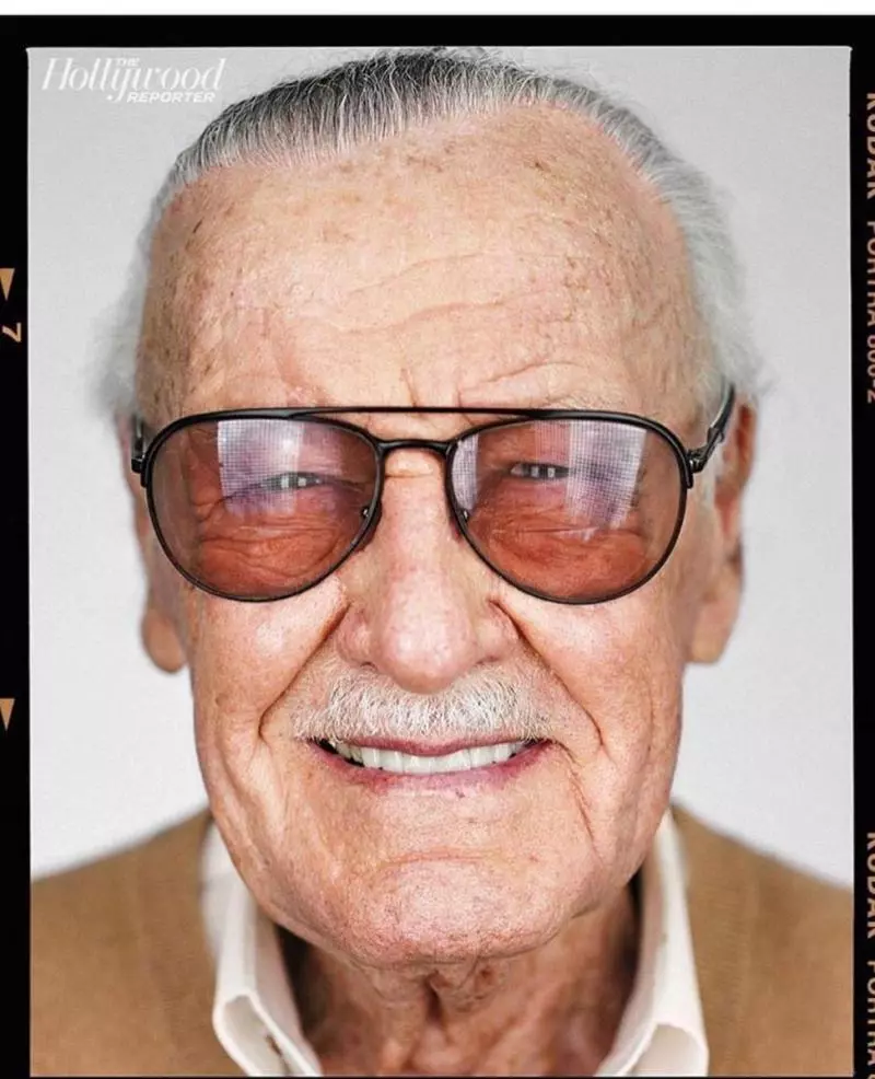 漫威之父Stan Lee「轉行到天堂畫畫」 所有英雄IG洗版發文:沒有你就沒有現在的我們!
