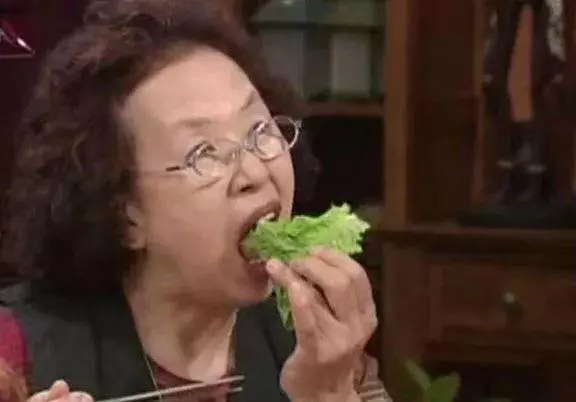 七彩椒不用買,現在種過年就上桌,一個冬天吃不完!
