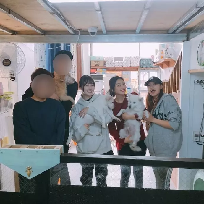 [GFRIEND][分享]181218 人美心善！藝琳與96line親故探訪遺棄犬救助中心花絮公開