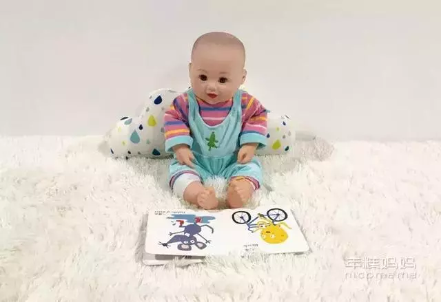 這兩種坐姿影響寶寶腿發育,再不糾正就晚了