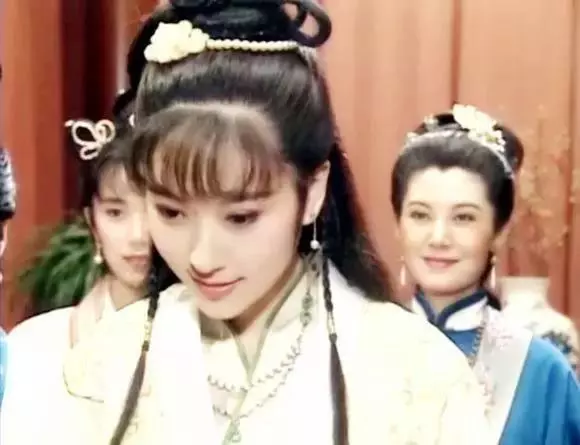 曾是台灣「第一媳婦」,從影25年塑造無數經典,現52歲仍未婚