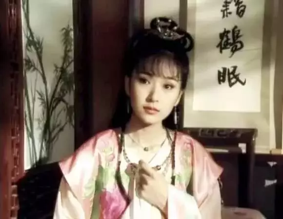 曾是台灣「第一媳婦」,從影25年塑造無數經典,現52歲仍未婚