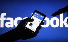 為什麼年輕人都不用 Facebook 了?90%人都不知道 ! 問題出在父母和廣告