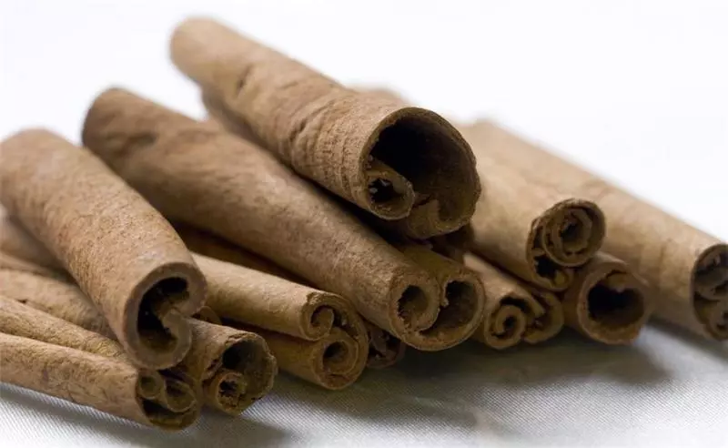 每天早上喝一杯,給五臟六腑清理毒素,還能有效控制血糖、清除自由基、降低有害膽固醇,更能吸走體內10幾種毒素