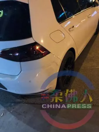 小車禍大衝突, 60大漢圍毆3人 !