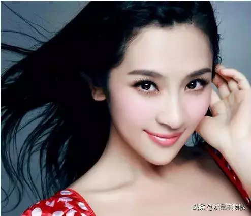 男人拿著拆遷款離家出走十年,再歸來時發現,妻子已經變成了前妻