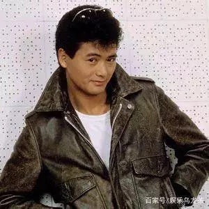56億家產全部捐出,終生不與成龍合作,有6輛豪車卻從不炫富! -