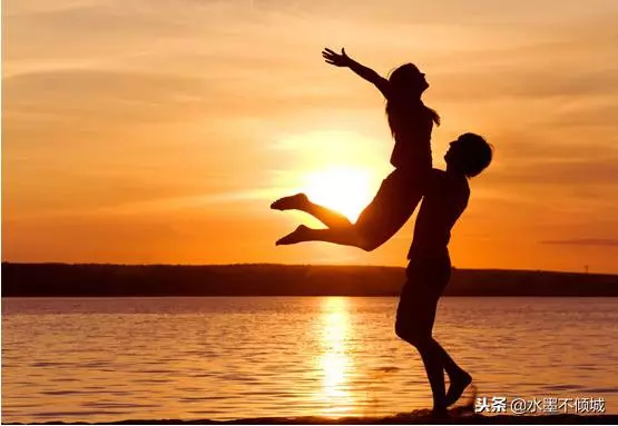 母親病重,對女兒提出唯一要求:把房子讓給你哥吧,他買不起了
