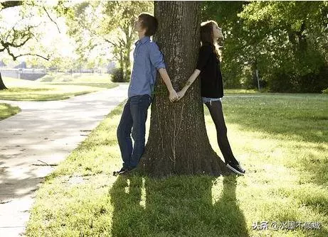 男人說,離婚我也忘不掉你,你這裡當我的家外家可以嗎?女人:滾