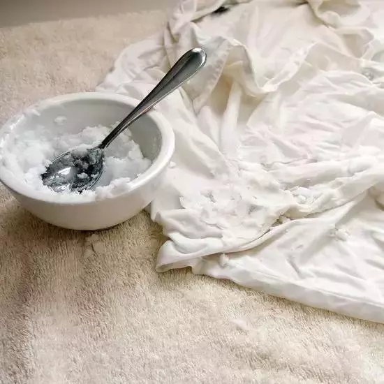 洗衣服忘了掏紙巾,紙屑沾滿衣物?教你一招3分鐘去除紙屑,超實用