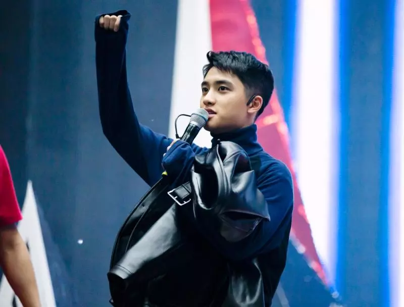 [EXO][新聞]181219 經營困難還在堅持的背後：燦烈曾拜託媽媽留下vivapolo
