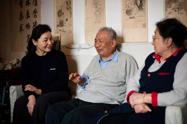婆婆,你說我長嫂如母,那要你有什麼用?