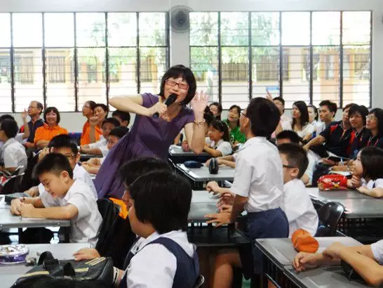 【家長們注意!】教育部宣布:明年起取消小學一至三年級的年中和年終考試!