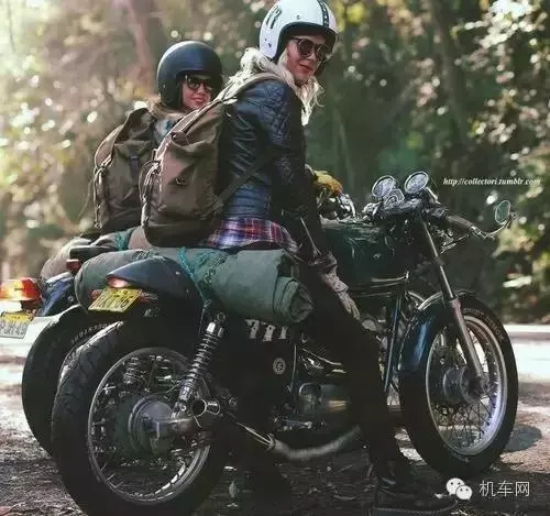 跨上機車,做正能量的事情,因為靈魂在這裡!