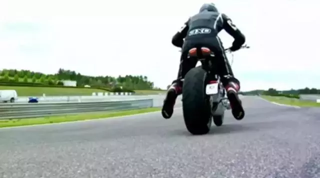 全世界最炫酷的四款摩托車!第二個簡直亮瞎眼!