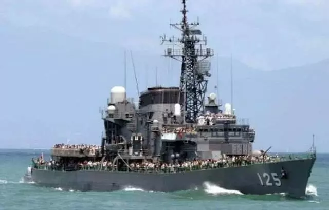 難以接受,日本萬噸軍艦將要下水,取了一個名字惹怒整個中國