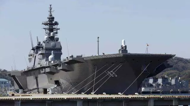 難以接受,日本萬噸軍艦將要下水,取了一個名字惹怒整個中國
