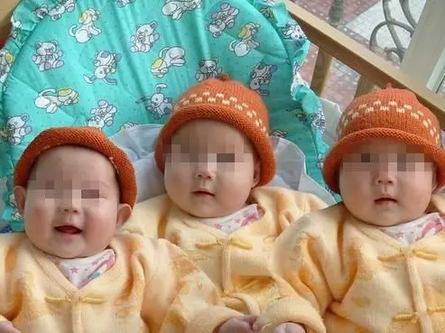 90後小夫妻生下3個男寶,卻雙雙結束了生命,原因讓人無法淡定