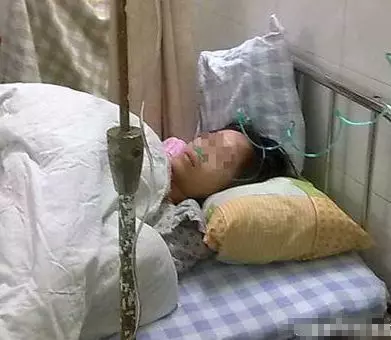老婆車禍成植物人,老公上班時無意錯撥老婆電話,電話卻有人接