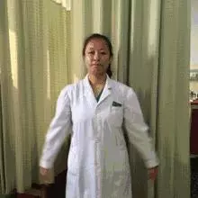 1個動作,每天滾動30次,氣血傳遍全身,放鬆全身肌肉,頸椎不酸、腰椎不痛了!