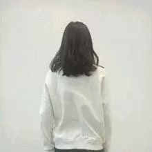 1個動作,每天滾動30次,氣血傳遍全身,放鬆全身肌肉,頸椎不酸、腰椎不痛了!