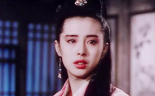 王祖賢退出娛樂圈15年,關之琳11年,不接戲靠什麼生活?