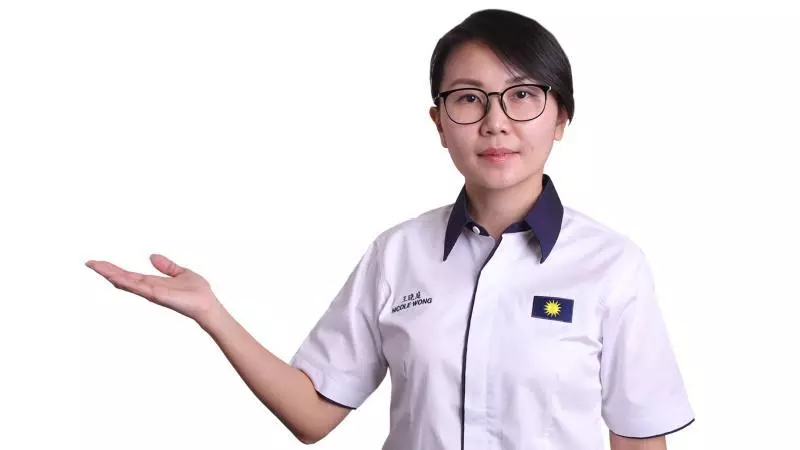 《最新驚爆》馬華美女【再次出聲】這次挑戰行動黨領袖