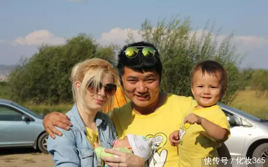 中國小伙和俄羅斯姑娘結婚生子後曬照片,網友卻直呼孩子太神奇!
