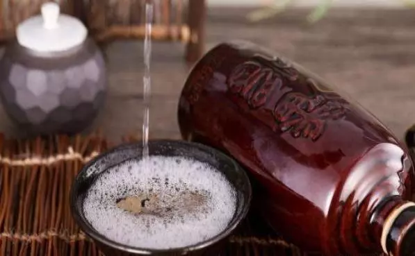生薑+綠豆真厲害,每天吃一碗,【祛濕消炎、活血化瘀】膝蓋不疼,滑膜炎積液也拜拜了