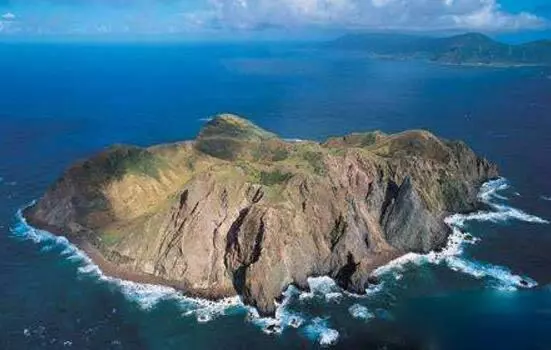 幽靈島快速生長又快速沉沒,仿佛有生命一般,科學家也無法解釋